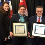  Remise de la certification (Source : Le Conseil des Canadiens)